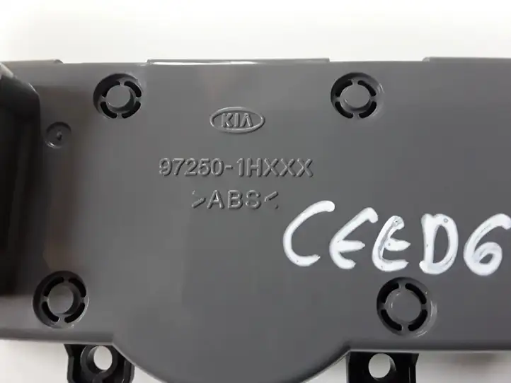 Kia Ceed (2006 - 2010) 972501HXXX Блок управления кондиционером — фото 2