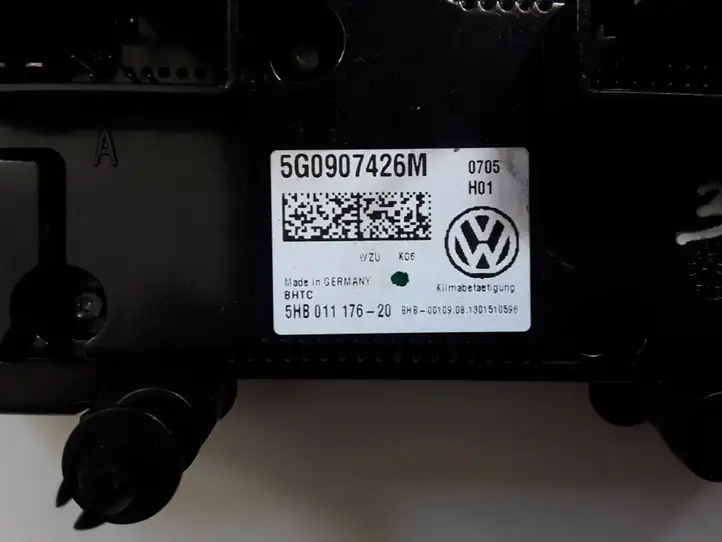 Volkswagen Golf VII (2013 - 2019) 5G0907426M Блок управления кондиционером — фото 2