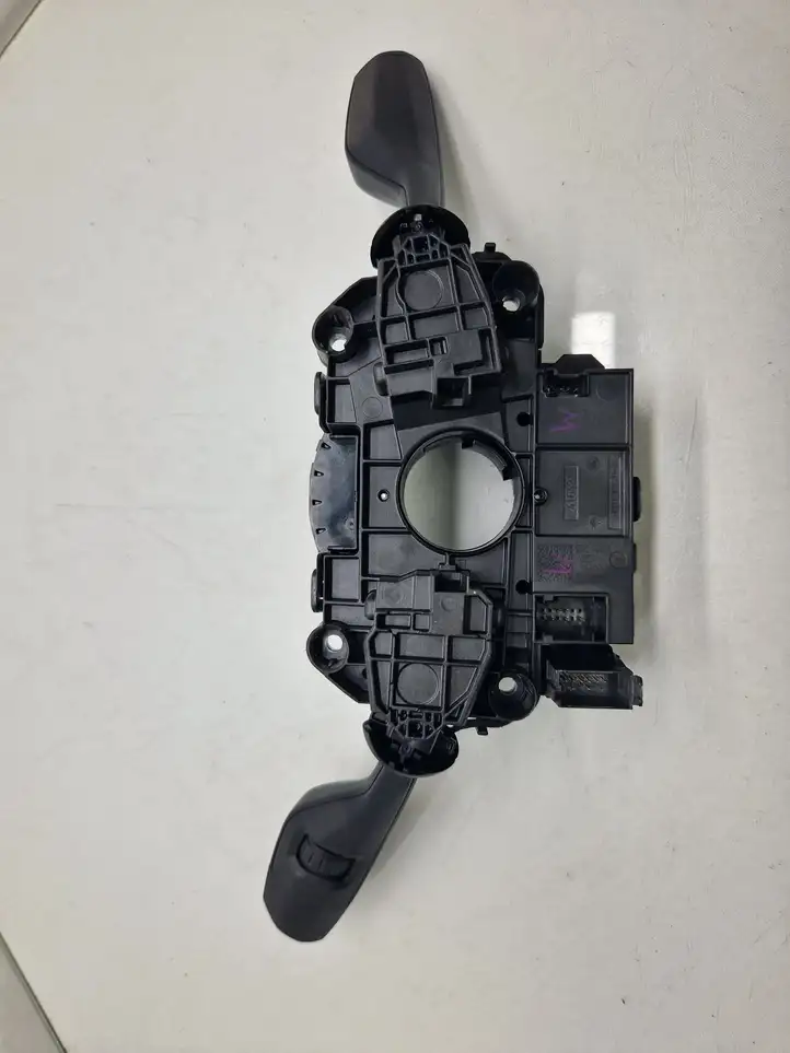 BMW X5 G05 (2018 - ) 61319436 Контактное кольцо SRS — фото 2