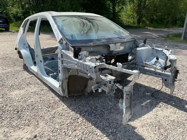 Nissan X-Trail T32 (2014 - 2021) Кузов — фото 2