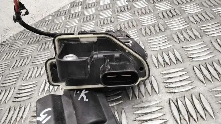 BMW X5 F15 (2013 - 2017) 928550404 Клеммный узел плюсовых проводов — фото 2