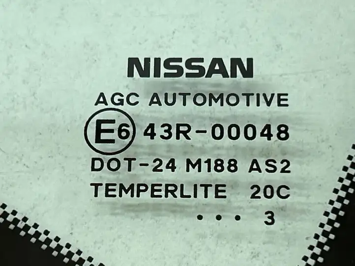 Nissan Qashqai (2010 - 2013) 43R00048 Заднее боковое стекло — фото 3