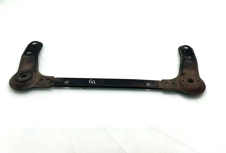 Nissan Qashqai (2010 - 2013) 544C4JD00A Кронштейн панели радиатора — фото 1