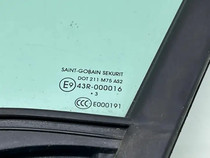 Citroen Berlingo (2012 - 2015) Форточка двери — фото 3