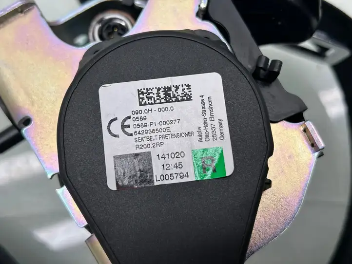 Ford Focus (2019 - ) 642938500E Задний ремень безопасности — фото 4