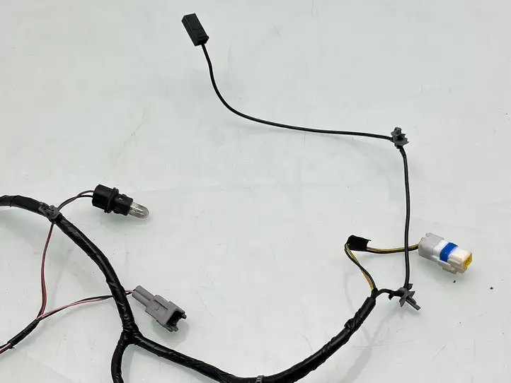 Nissan Qashqai (2010 - 2013) 24051JD00A Жгут проводов крышки багажника — фото 3