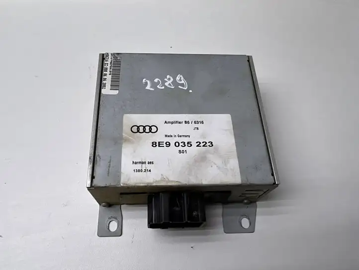 Audi A4 S4 B6 8E 8H (2000 - 2006) 8E9035223 Усилитель звука — фото 1