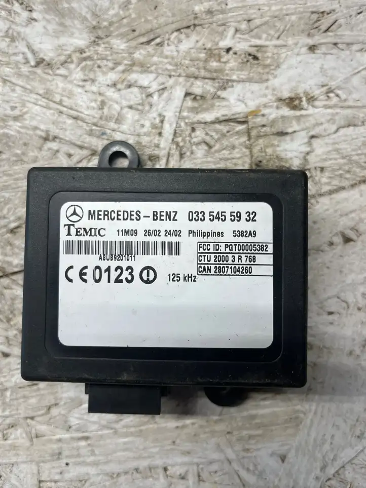 Mercedes-Benz Sprinter W901 W902 W903 W904 (1995 - 2007) 0335455932 Блок иммобилайзера — фото 2