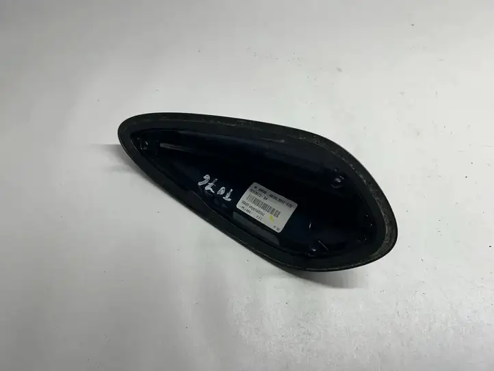 BMW 3 F30 F35 F31 (2012 - 2018) 9253073 Крышка GPS-антенны — фото 12