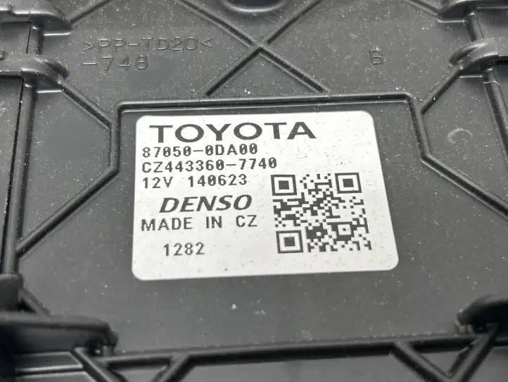 Toyota Yaris Cross (2020 - ) 870500DA00 Комплект системы вентиляции салона — фото 2