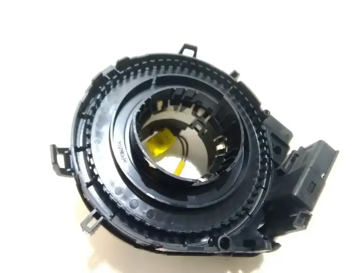 Mazda 2 (2007 - 2010) D65166CS0 Контактное кольцо SRS — фото 2