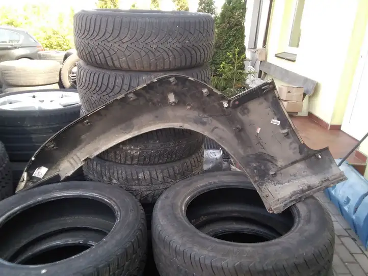 Hyundai Terracan (2004 - 2007) 87742H1020 Молдинг крыла — фото 3
