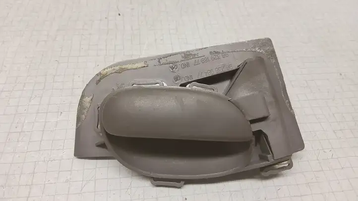 Peugeot 206 (1998 - 2012) 9623698477 Внутренняя ручка двери — фото 1