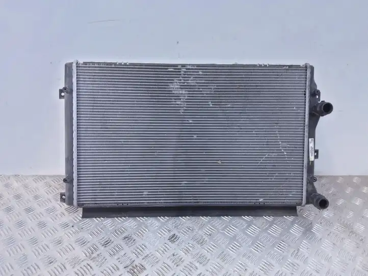 Skoda Yeti (5L) (2009 - 2012) 5K0121251F Радиатор охлаждающей жидкости двигателя — фото 1