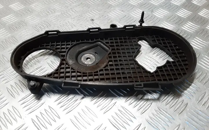 Land Rover Discovery 3 - LR3 (2004 - 2009) 4R8Q6A247AG Защита ремня ГРМ — фото 3