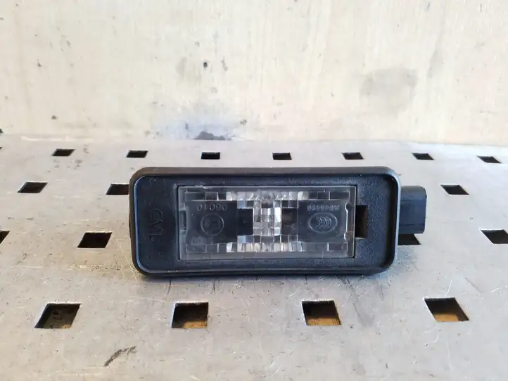 Citroen C4 Grand Picasso (2013 - 2016) 9682403680 Подсветка номера — фото 2