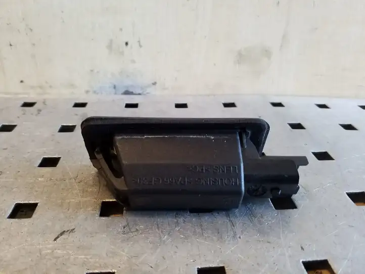 Citroen C4 Grand Picasso (2013 - 2016) 9682403680 Подсветка номера — фото 4