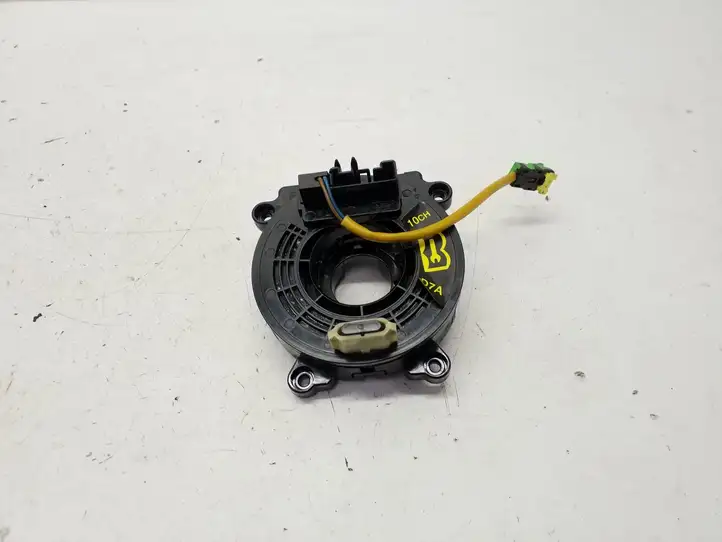 Opel Antara (2011 - 2017) 20982765 Контактное кольцо SRS — фото 1