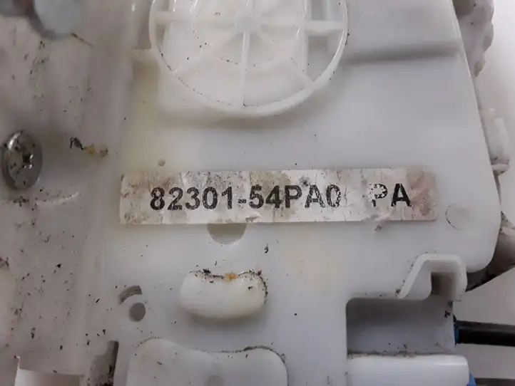 Suzuki Vitara (2014 - 2018) 8230154PA0 Замок задней двери — фото 3