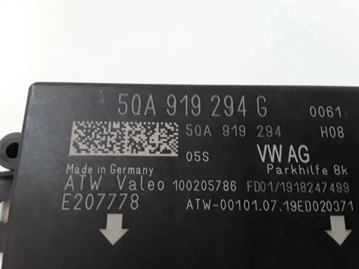 Volkswagen Golf VII (2013 - 2019) 5QA919294G Блок управления парктрониками — фото 2
