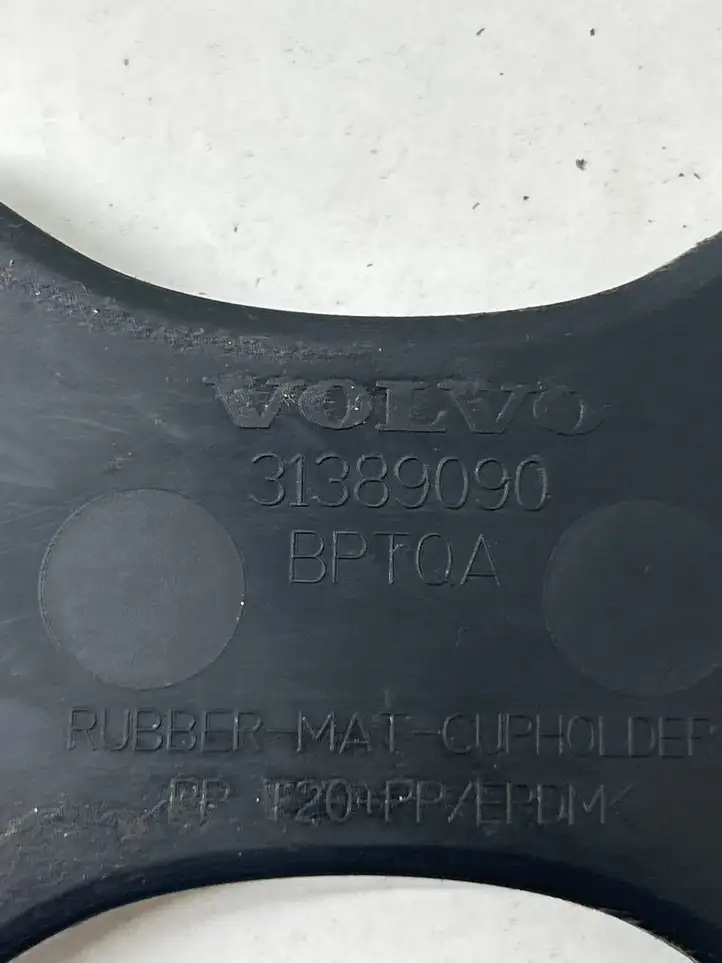 Volvo S90, V90 (2016 - 2020) 31389090 Коврик выдвижного ящика — фото 3