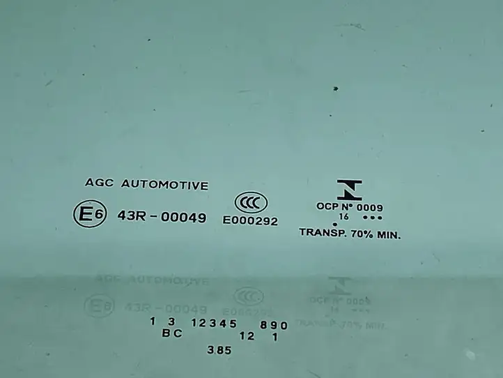 Peugeot Traveller (2016 - ) Стекло передней двери — фото 2