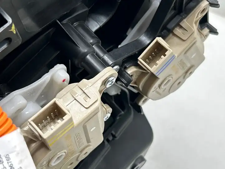 Kia EV6 (2021 - ) 97200CV000 Комплект системы вентиляции салона — фото 5