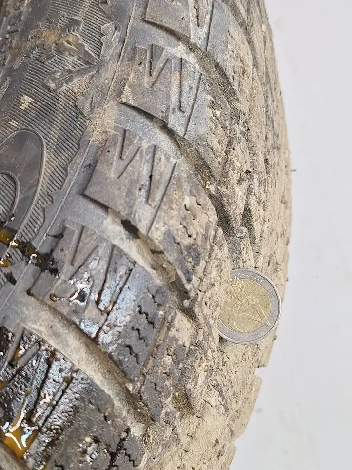 Volkswagen Caddy (2010 - 2015) Кованый диск R16 — фото 7