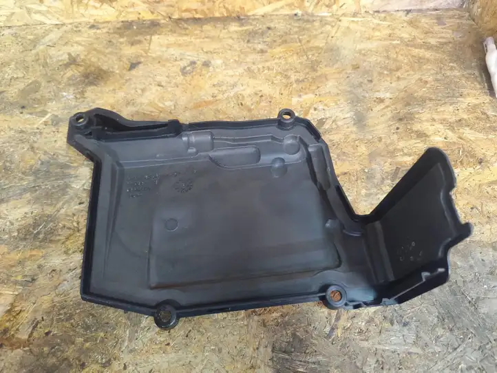 BMW 3 F30 F35 F31 (2012 - 2018) 9350711 Крышка ящика аккумулятора — фото 1