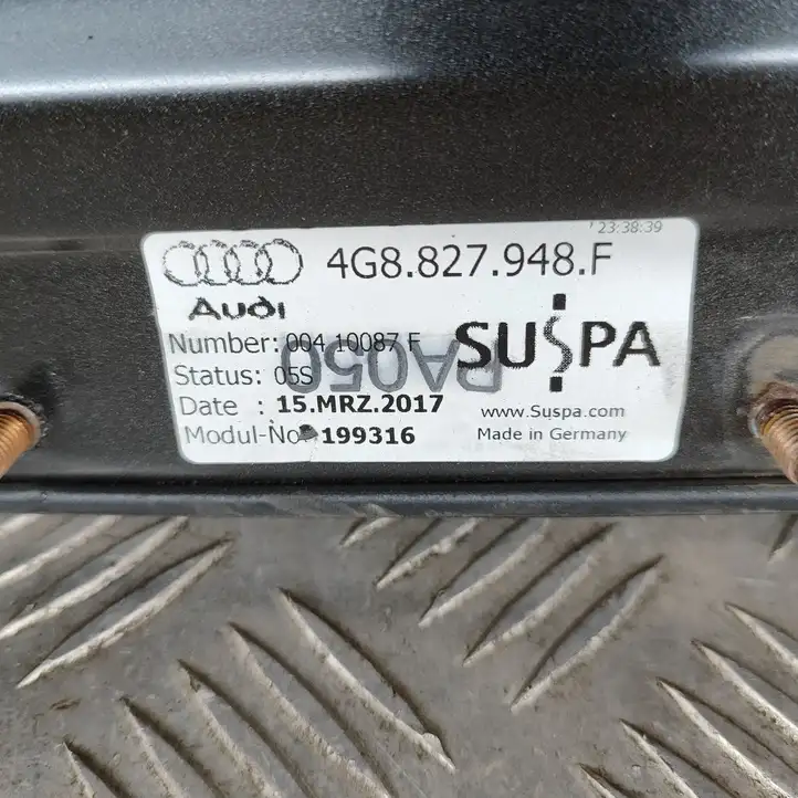 Audi A7 S7 4G (2014 - 2018) 4G8827948F Другая часть кузова — фото 6