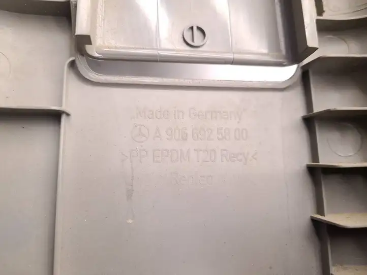 Mercedes-Benz Sprinter W906 (2006 - 2018) A9066925800 Верхняя обшивка стойки B — фото 8