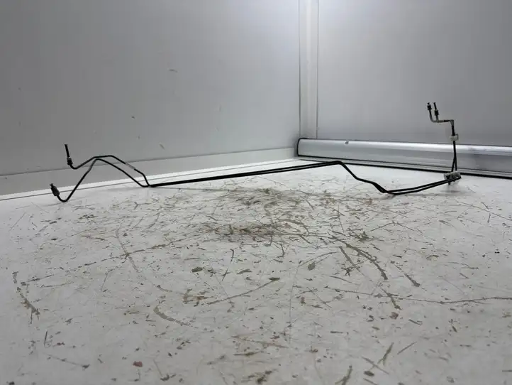 Tesla Model S (2012 - 2016) 600813500E Тормозные трубки и шланги — фото 3