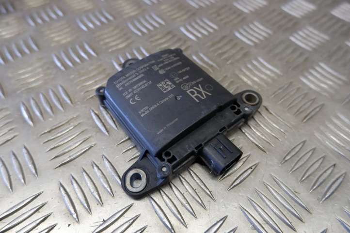 8816248030 Lexus RX 450H Aklos zonos modulis