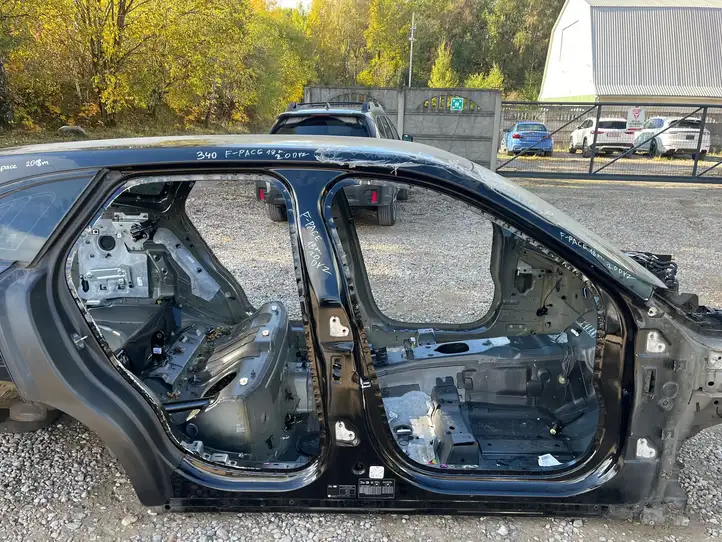 Jaguar F-Pace (2016 - ) Кузов — фото 9