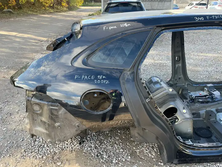 Jaguar F-Pace (2016 - ) Кузов — фото 13
