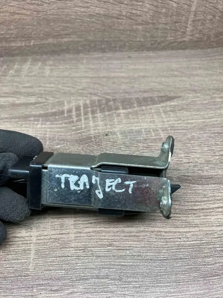 Hyundai Trajet (2000 - 2004) 957803A000 Привод замка крышки топливного бака — фото 6