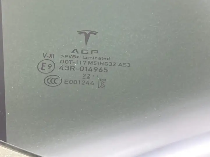 Tesla Model X (2021 - ) 43R014965 Стекло задней двери — фото 3