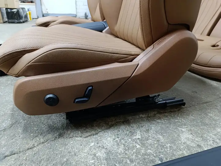 Mercedes-Benz E W214 (2024 - ) Комплект отделки дверей — фото 3