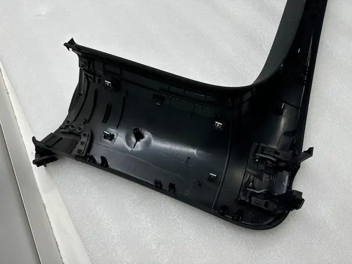 Tesla Model X (2021 - ) 105154500K Верхняя обшивка стойки B — фото 11