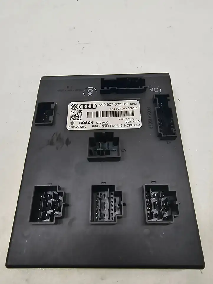 Audi A4 S4 B8 8K (2007 - 2011) 8K0907063DG Модуль комфорта — фото 1
