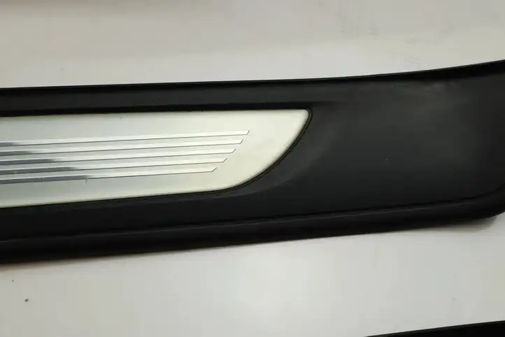 BMW 3 E90 E91 (2005 - 2012) 7907154 Внутренняя отделка переднего порога — фото 5
