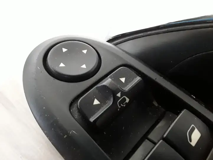 Peugeot 407 (2004 - 2011) 232636024 Боковое зеркало с электроприводом — фото 2