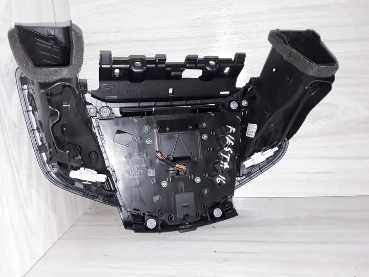 Ford Fiesta (2013 - 2017) Контроллер мультимедийной системы — фото 3
