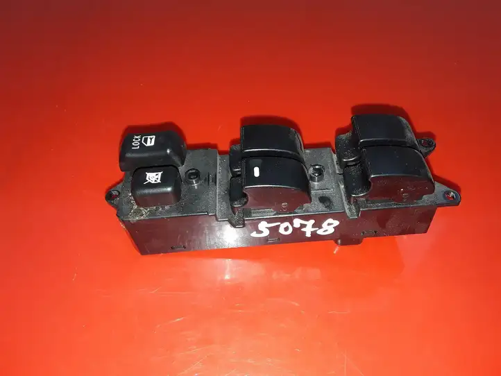 Citroen C-Crosser (2007 - 2013) 8608A060 Кнопка стеклоподъемников — фото 1