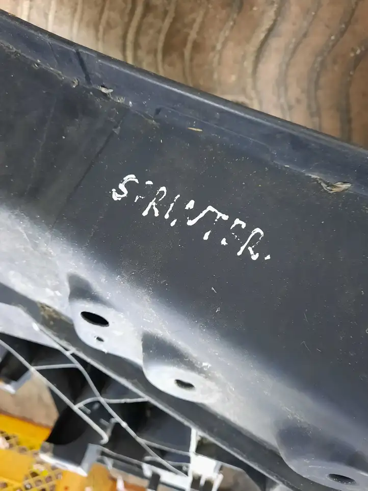 Mercedes-Benz Sprinter W906 (2006 - 2018) A9068800003 Кронштейн панели радиатора — фото 2