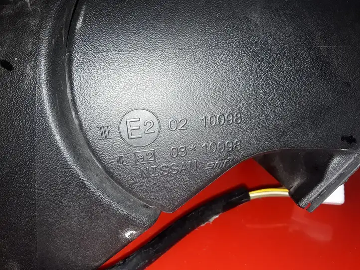 Nissan Leaf I (ZE0) (2010 - 2017) E20210098 Боковое зеркало с электроприводом — фото 6