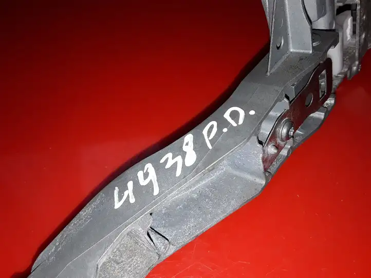 Peugeot 5008 (2009 - 2013) 9688668080 Крепление наружной ручки передней двери — фото 3