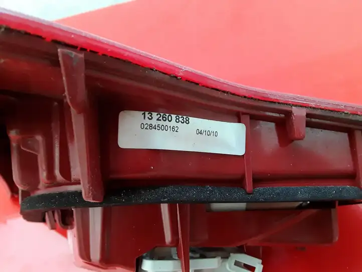 Opel Meriva B (2010 - 2014) 13260838 Задний фонарь в крышке багажника — фото 4