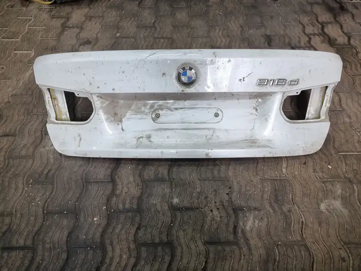 BMW 3 F30 F35 F31 (2012 - 2018) Крышка багажника — фото 1