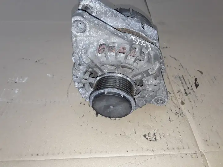 Hyundai H-1, Starex, Satellite (2007 - 2013) 373004A320 Генератор — фото 2